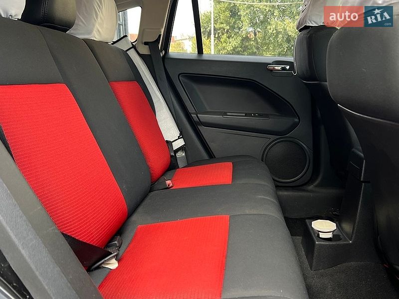Позашляховик / Кросовер Dodge Caliber 2009 в Івано-Франківську