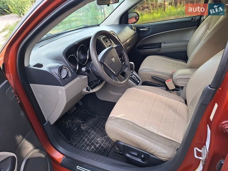 Позашляховик / Кросовер Dodge Caliber 2010 в Чернігові