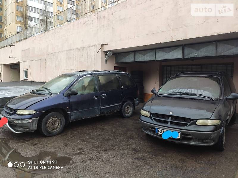 Dodge Caravan