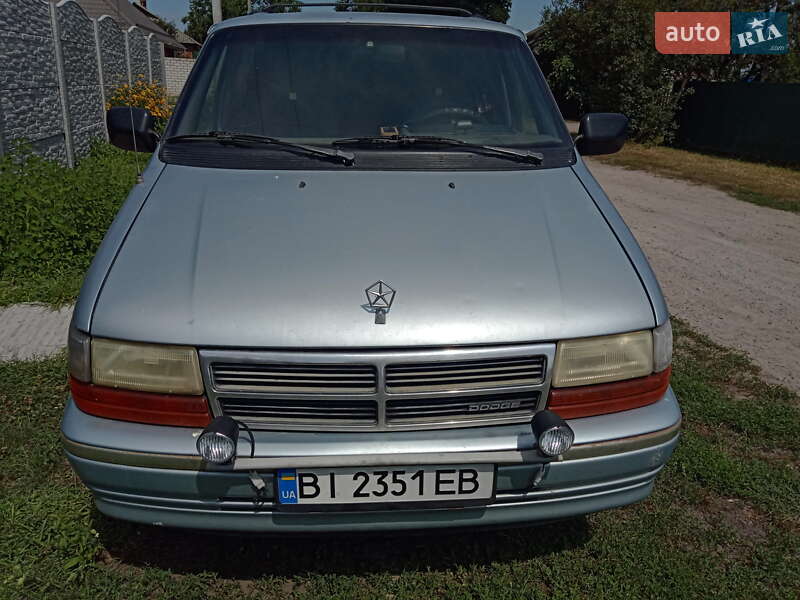 Минивэн Dodge Caravan 1992 в Кременчуге