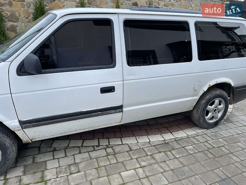 Минивэн Dodge Caravan 1994 в Бориславе