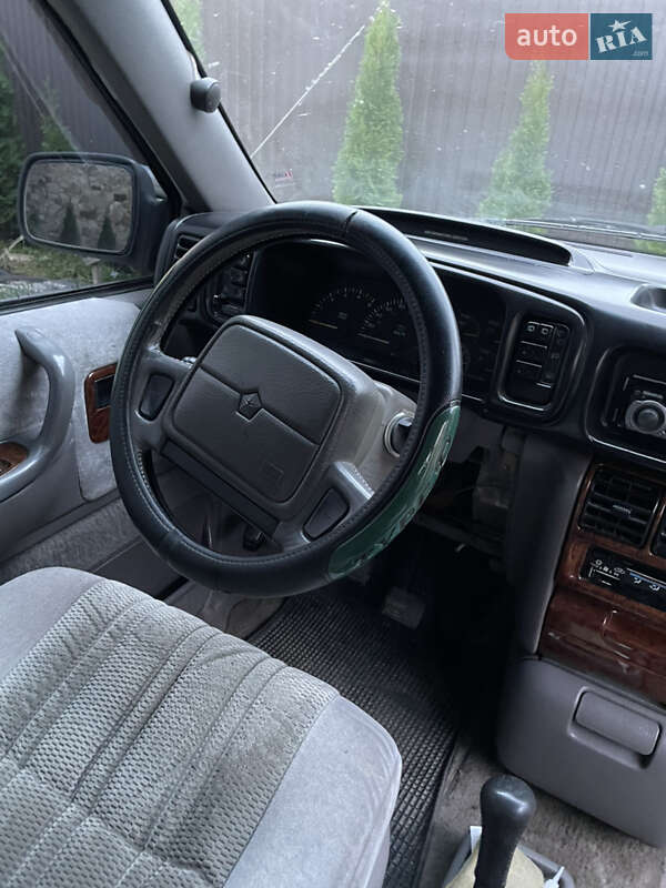 Минивэн Dodge Caravan 1994 в Бориславе