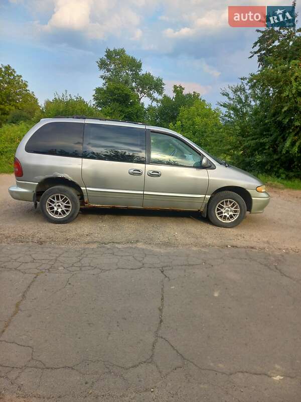 Минивэн Dodge Caravan 1996 в Дрогобыче фото 3 Минивэн Dodge Caravan 1996 в Дрогобыче