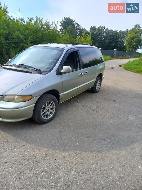 Минивэн Dodge Caravan 1996 в Дрогобыче фото 8 Минивэн Dodge Caravan 1996 в Дрогобыче