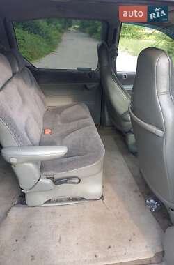 Мінівен Dodge Caravan 1996 в 