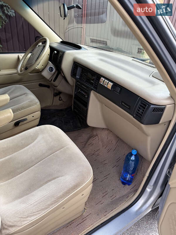 Мінівен Dodge Caravan 1993 в Києві
