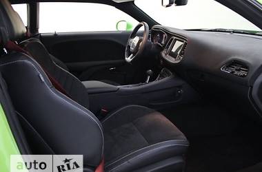 Купе Dodge Challenger 2017 в 