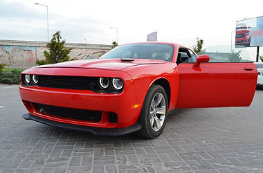 Купе Dodge Challenger 2016 в 