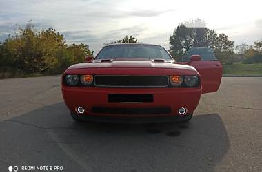 Купе Dodge Challenger 2014 в Дніпрі