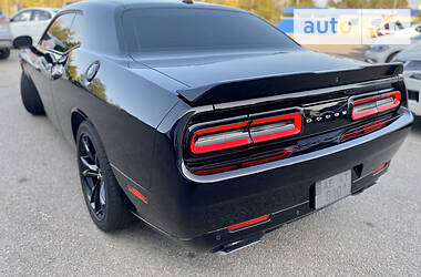 Купе Dodge Challenger 2018 в Днепре