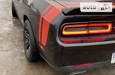 Купе Dodge Challenger 2016 в 