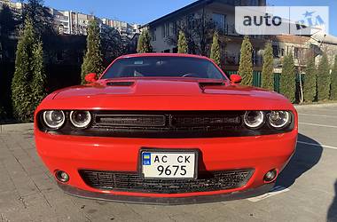 Купе Dodge Challenger 2015 в Львове