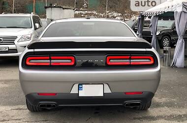 Купе Dodge Challenger 2016 в Києві