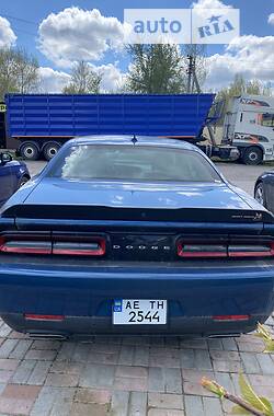 Купе Dodge Challenger 2020 в Перещепине