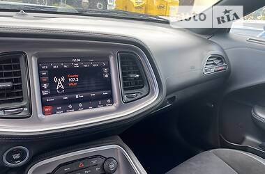 Купе Dodge Challenger 2020 в Перещепине