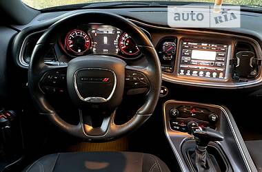 Купе Dodge Challenger 2015 в 