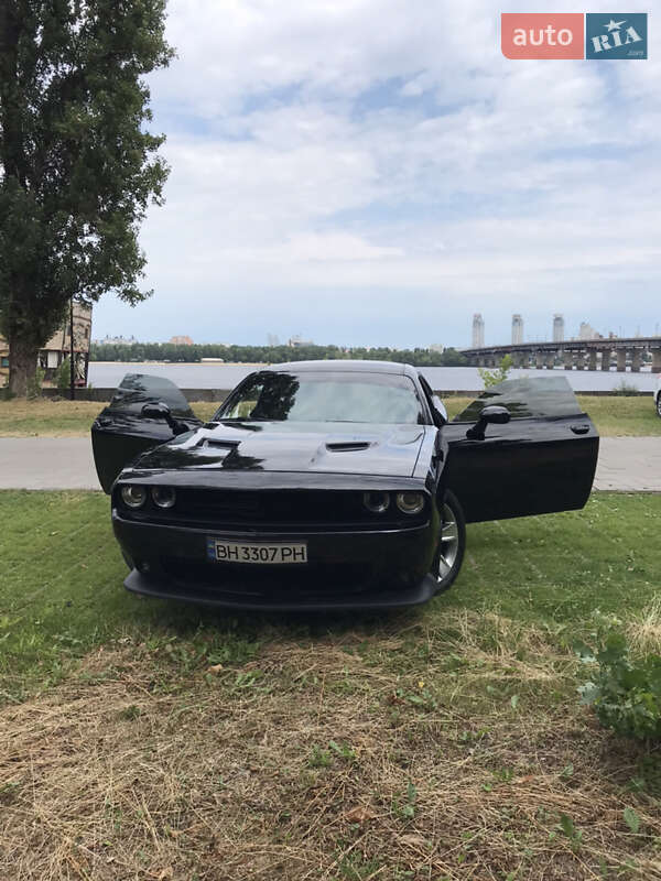 Dodge Challenger 2017