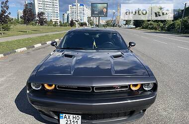 Купе Dodge Challenger 2018 в Черкассах
