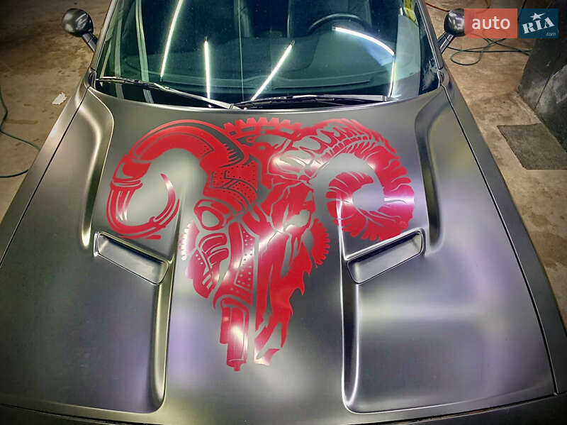 Купе Dodge Challenger 2018 в Одесі