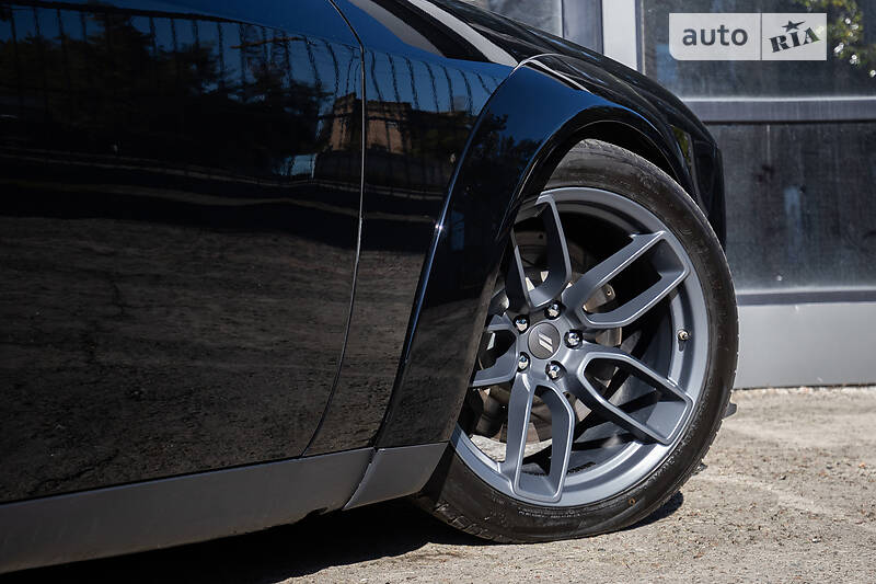 Купе Dodge Challenger 2018 в Киеве фото 37 Купе Dodge Challenger 2018 в Киеве