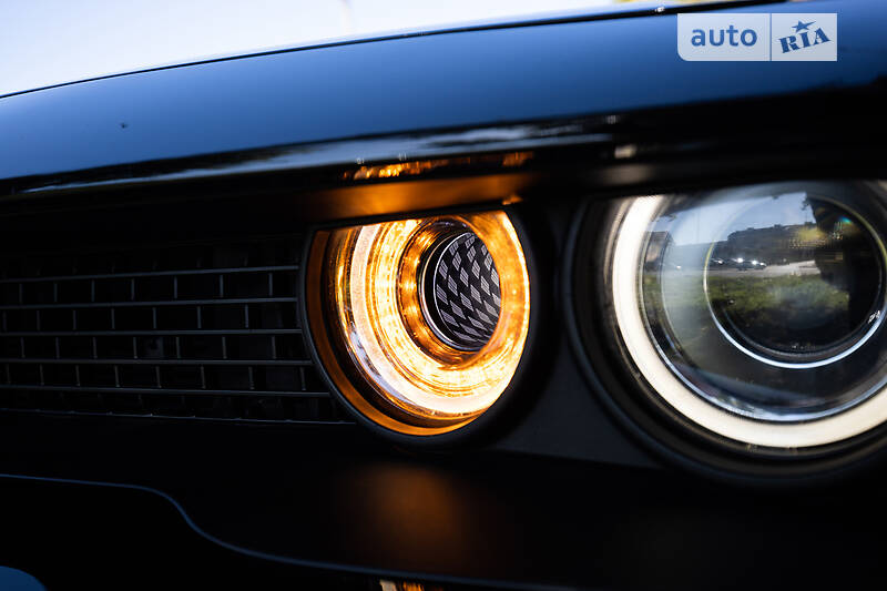 Купе Dodge Challenger 2018 в Киеве фото 84 Купе Dodge Challenger 2018 в Киеве
