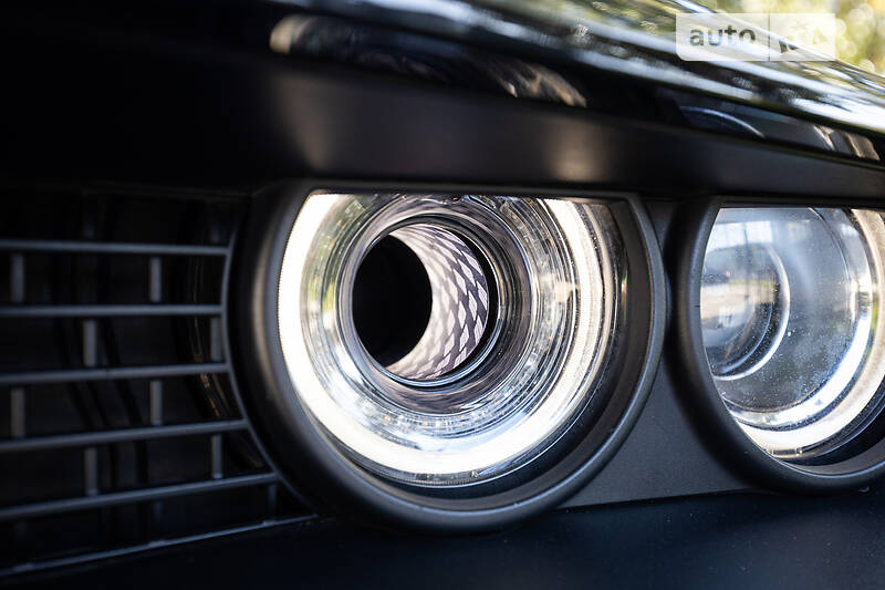 Купе Dodge Challenger 2018 в Киеве фото 103 Купе Dodge Challenger 2018 в Киеве