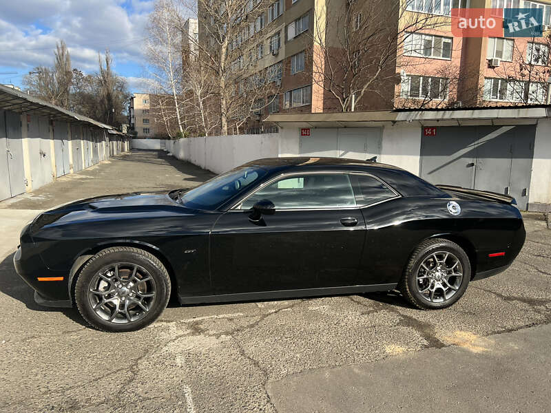 Купе Dodge Challenger 2017 в Одессе