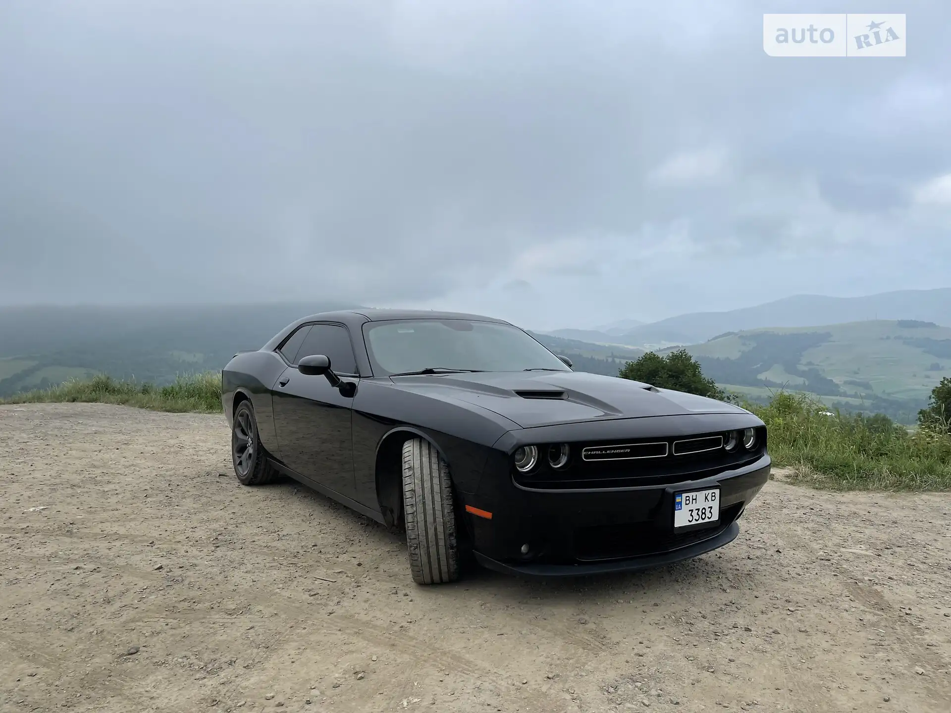 2017 Dodge Challenger - мініатюра 21