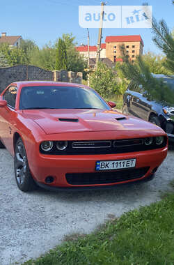 Купе Dodge Challenger 2016 в Ровно