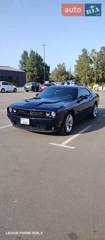 Купе Dodge Challenger 2014 в Киеве