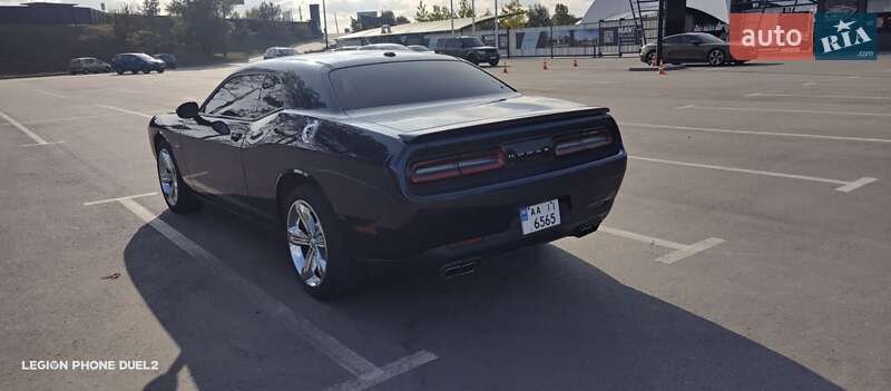 Купе Dodge Challenger 2014 в Киеве