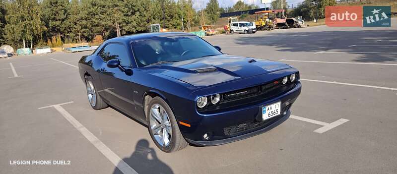 Купе Dodge Challenger 2014 в Киеве