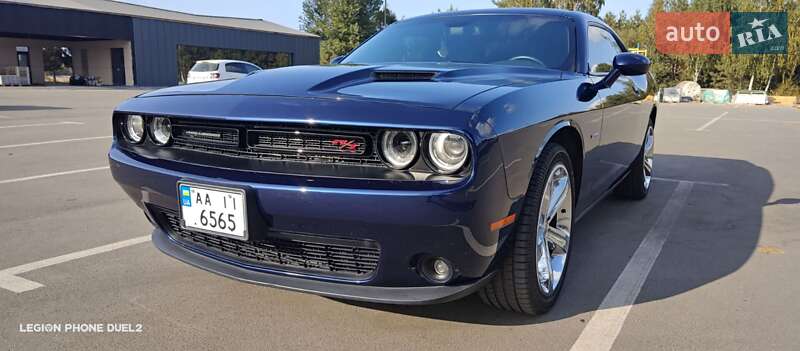 Купе Dodge Challenger 2014 в Киеве