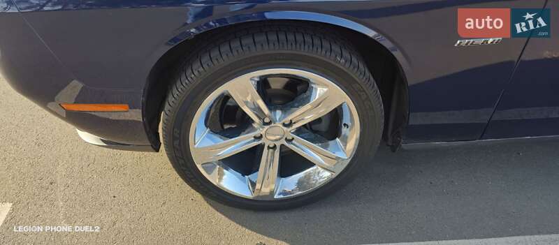 Купе Dodge Challenger 2014 в Киеве