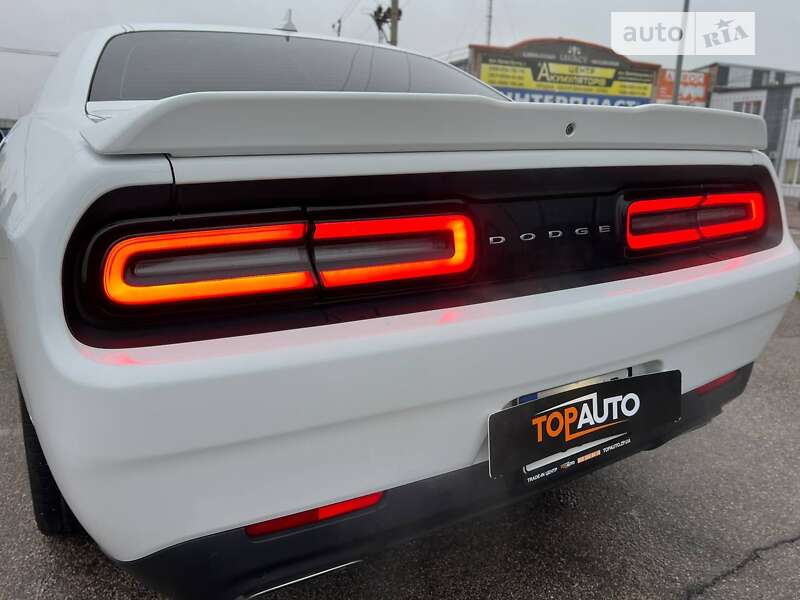 Купе Dodge Challenger 2018 в Запорожье