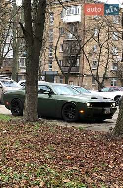 Купе Dodge Challenger 2017 в Києві