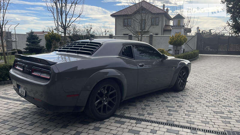 Купе Dodge Challenger 2018 в Івано-Франківську