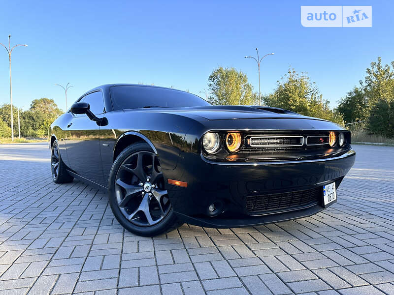 Купе Dodge Challenger 2019 в Днепре