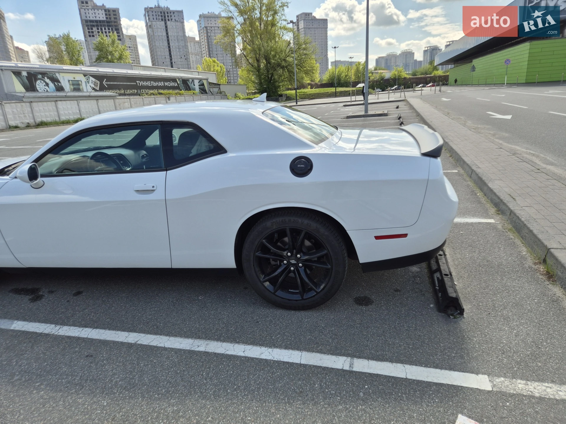 2017 Dodge Challenger - мініатюра 3