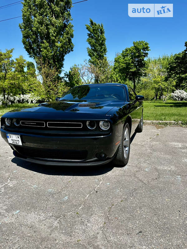 Купе Dodge Challenger 2016 в Кременчуге