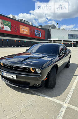 Купе Dodge Challenger 2018 в Киеве