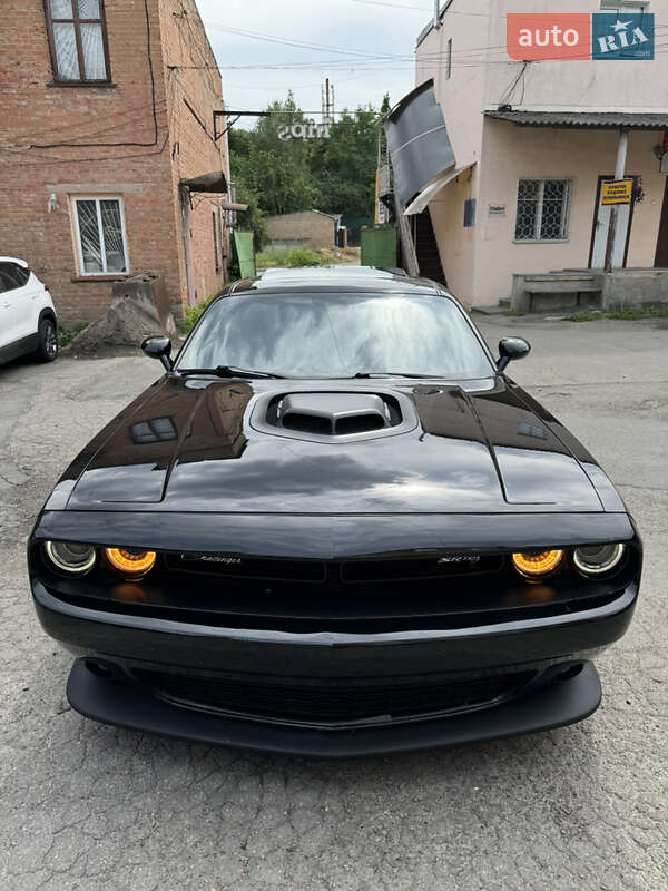 Купе Dodge Challenger 2020 в Киеве