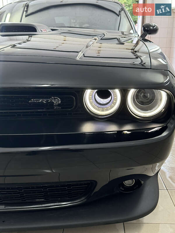 Купе Dodge Challenger 2020 в Киеве