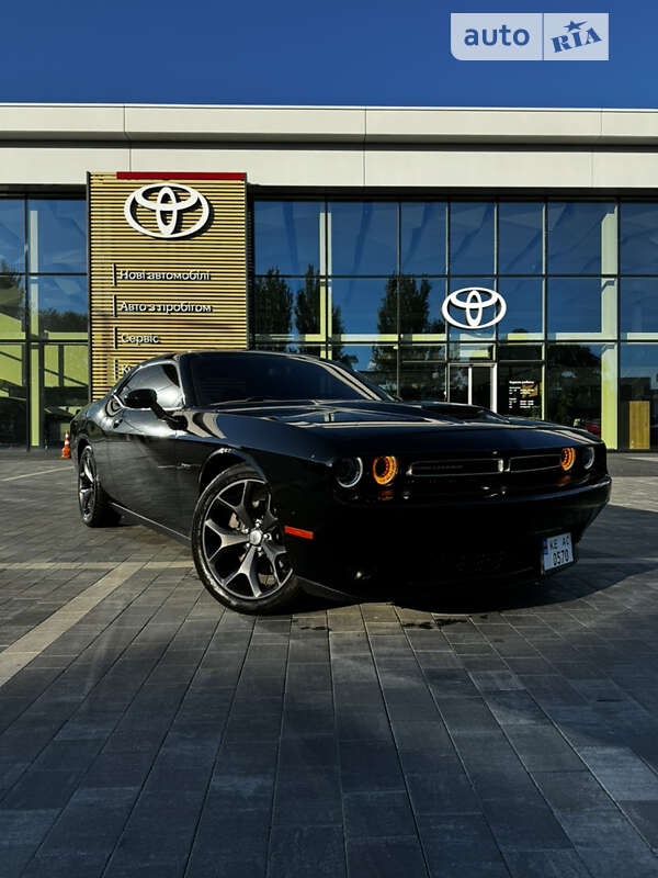 Купе Dodge Challenger 2019 в Днепре