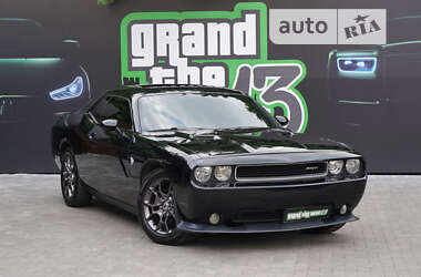 Купе Dodge Challenger 2014 в Киеве