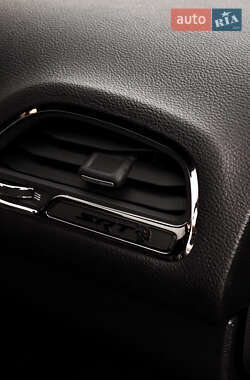 Купе Dodge Challenger 2019 в 