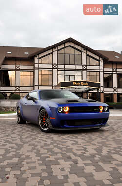 Купе Dodge Challenger 2019 в 