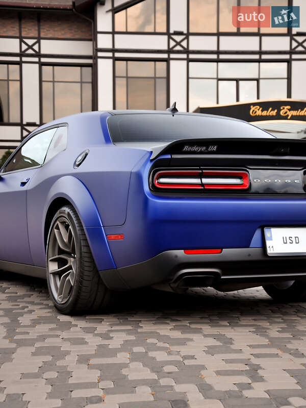 Купе Dodge Challenger 2019 в Киеве