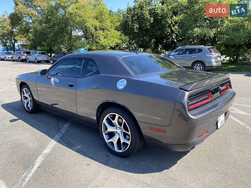 Купе Dodge Challenger 2016 в Днепре фото 3 Купе Dodge Challenger 2016 в Днепре