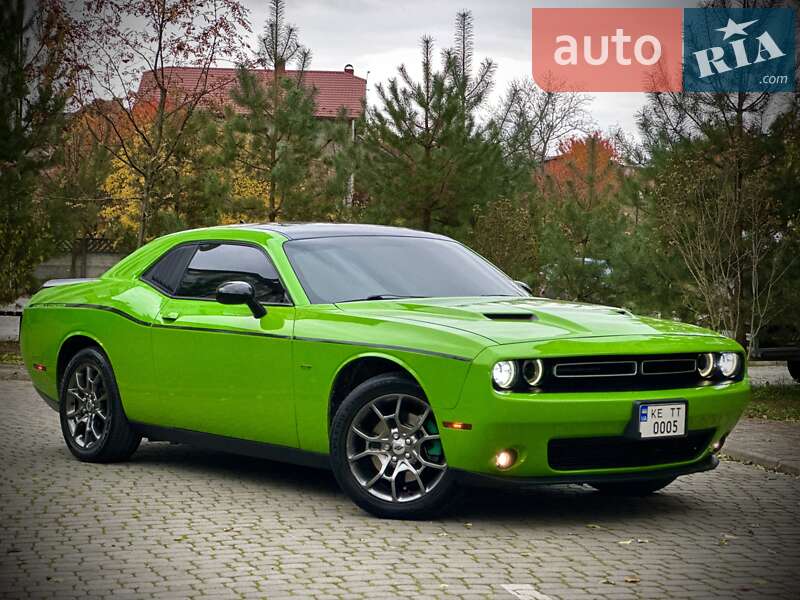 Купе Dodge Challenger 2017 в Ивано-Франковске